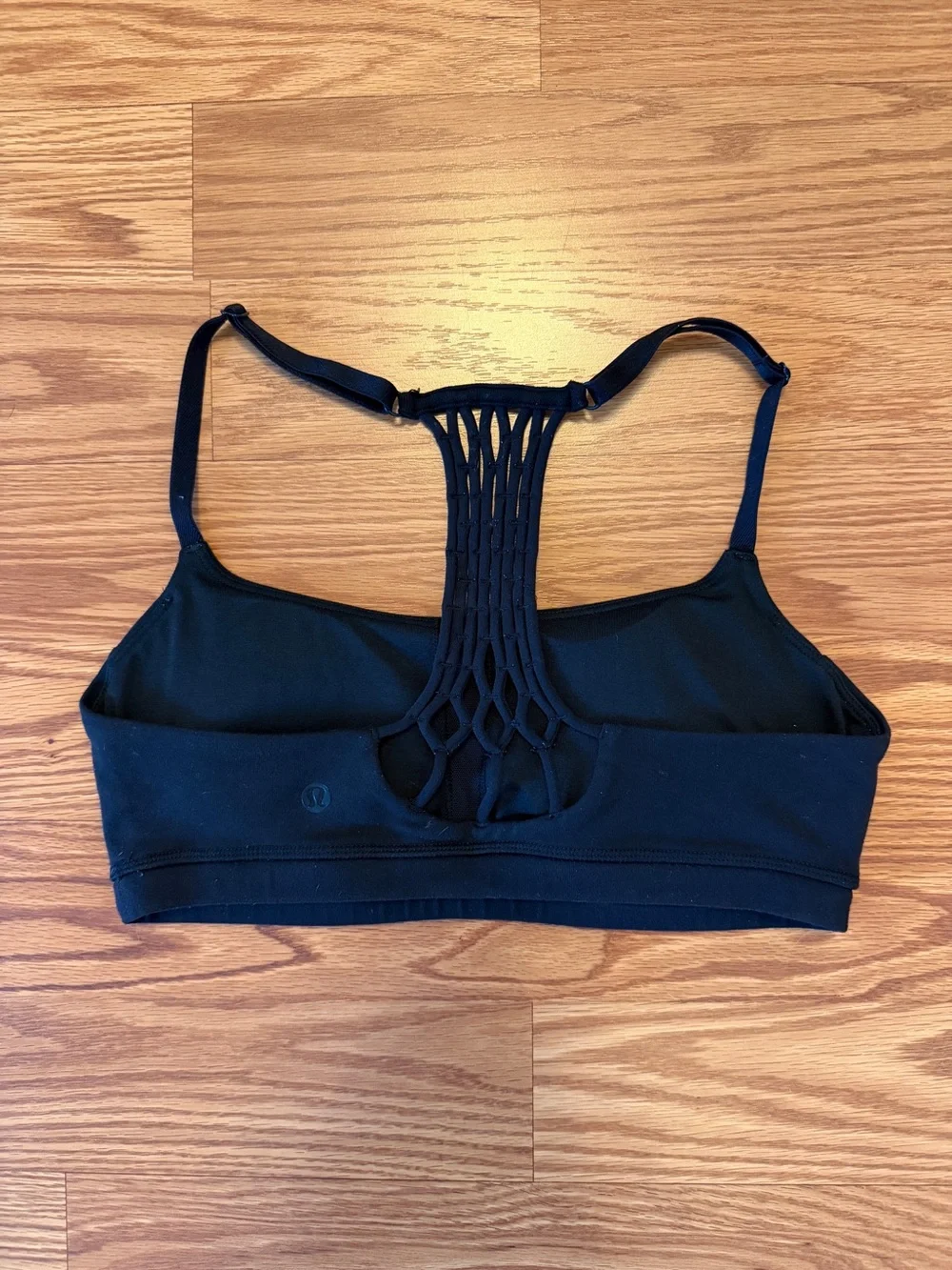 lululemon athletica True Self II Black Strappy Back Sports Bra, Size 6